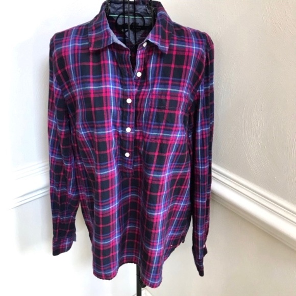 Tommy Hilfiger Plaid Long Sleeve Popover Tab Cuff - Picture 1 of 8